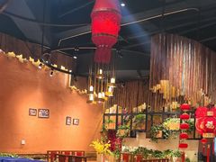 -老滇山寨•云南特色菜•地方菜•民族风情歌舞表演(金碧店)