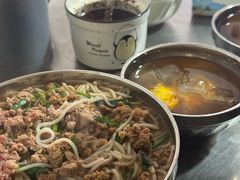 -正宗杨记普洱酸醋米线(总店)