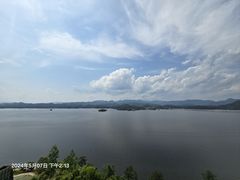 -千岛湖忆湖度假酒店(中心湖景区店)