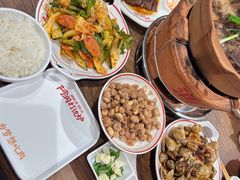 -阿润打边炉·鲜切鸡煲(华漕店)