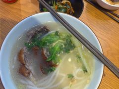 -美食小镇·观赏珍稀鸟类·长隆熊猫酒店