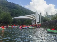 -雅鲁激流探险漂流