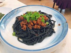 牛肉酱墨鱼面-有腥气私房菜·寻味顺德