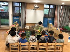 -英伦凯贝国际婴幼儿托育中心(雍湖湾店)