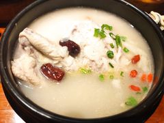 滋补参鸡汤-鑫日千里马朝鲜族小馆(总店)