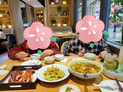 -荷花亭·湖北融合菜(十堰武商MALL店)
