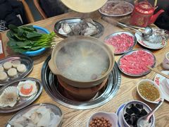 -邹开喜·炭炉鸡煲·海鲜火锅(虹口足球场店)