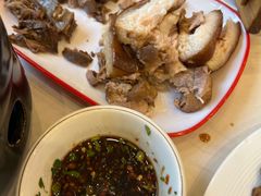 -巢香扣肉馆