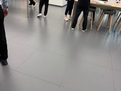 -华为授权体验店(中山公园来福士)
