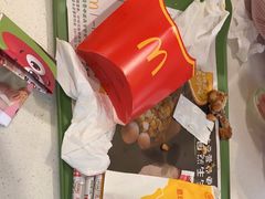 -麦当劳(汉口火车站候车室店)
