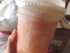 楽岛桃桃冰-luckin coffee瑞幸咖啡(成都协信中心店)