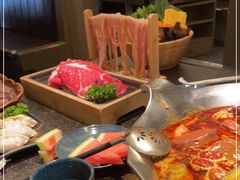 -湊湊火锅·茶憩(打浦桥日月光店)