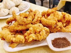 软炸皮皮虾肉-奥华餐厅·老张记(台基厂店)