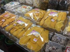 -瓦洛洛传统市场