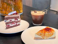 -洪小鹏生活美学馆(领SHOW天地店)