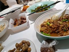-新一家农家菜(华景新城店)
