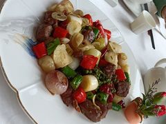 金蒜片煎焗牛肉粒-鹿鸣酒家(越秀店)