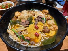 -万记麻辣烫国展总店