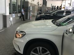 -奔驰上海利星(七宝店)
