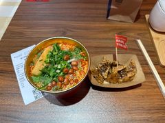 -鹤江桥·红油牛肉粉(SKP店)