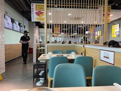 大堂-潮汕大目牛肉火锅(水围店)