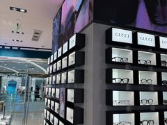-LensCrafters亮视点(东方新天地店)