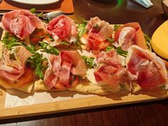 -卡佩罗意大利餐厅及酒吧Al Cappello Trattoria