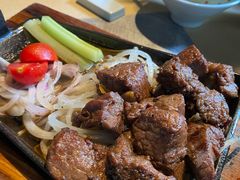 -穹六人间 people 6(岳阳路店)