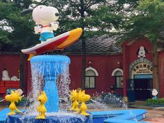 -史努比缤纷世界