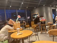 -星巴克(杭州嘉里中心4F店)