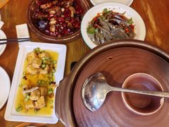 -隔壁老王·家常云南菜(花巷店)