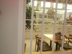 -俏凤凰(美林M·LIVE天地东座店)