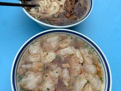 猪油渣小馄饨-两棵树馄饨店(渔梁住保小区店)