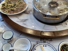 -朴小妹人参鸡汤火锅(长白山万达店)
