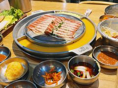 牛五花-姜虎东白丁烤肉(虹桥天地店)