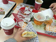 -肯德基(中纬店)