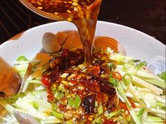 -何师烧烤·香辣蟹·川菜·30年老品牌(太古里旗舰店)
