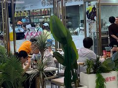 -小杨生煎(白玉兰广场店)