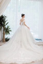 -洋洋婚纱品牌集合店