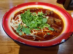 -楚东君•襄阳牛肉面牛杂煲(陆家嘴正大店)