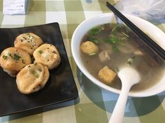 -苓记南京鸭血粉丝.皮肚面(县东巷店)