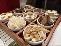 鲜鸡枞-天宜隆蘑菇宴火锅(石景山旗舰店)