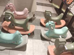 -关东小磨东北菜(上海长风大悦城店)