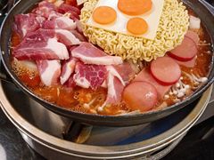 -炙韩料理·部队锅专门店