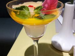 -安徽饭店·白鹭阁自助餐厅(梅山路店)