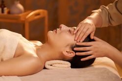 -Bollins波林丝•专研护发中心