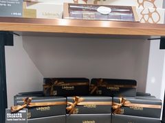 -Laderach 莱德拉(上海环贸iapm店)