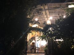 -花苑里咖啡(威远店)