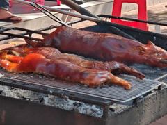 -四更周店烤乳猪