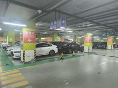 -我格广场-停车场